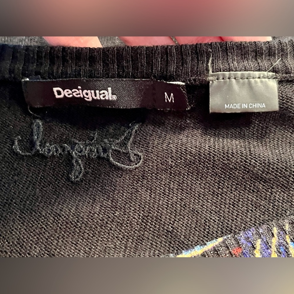DESIGUAL WOMENS TOP, MULTICOLOR ON BLACK, size medium - Picture 6 of 7